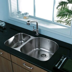 Vigo VG3121R 32-inch Undermount Stainless Steel 18 Gauge Double Bowl Kitchen Sink