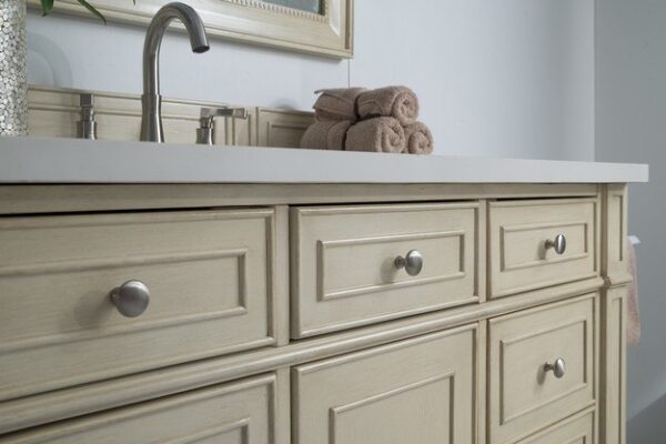 James Martin 157-V48-VV-3AF Bristol 48 Inch Single Vanity in Vintage Vanilla with 3 cm Arctic Fall Solid Surface Top