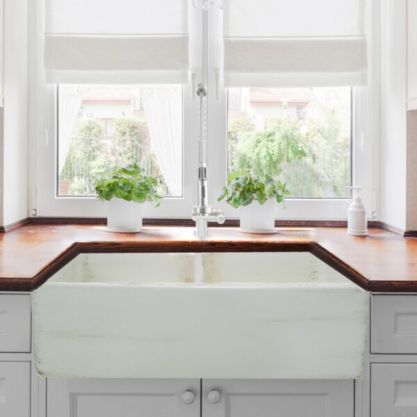 Nantucket Sinks FCFS3318D-ShabbyStraw Vineyard Double Bowl Farmhouse Fireclay Sink in Shabby Straw Finish