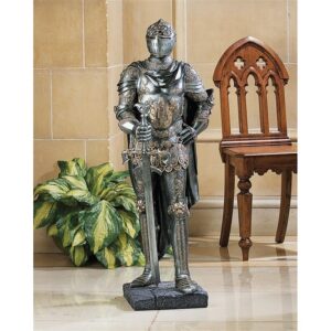 Design Toscano CL4256 13 1/2 Inch Kings Guard Knight