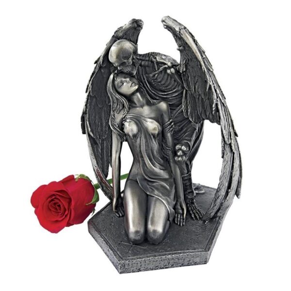 Design Toscano CL6093 7 1/2 Inch Kiss of Death Statue