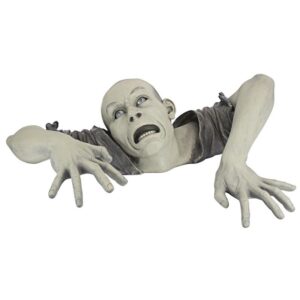 Design Toscano DB383020 31 1/2 Inch Zombie of Montclaire Moors Statue