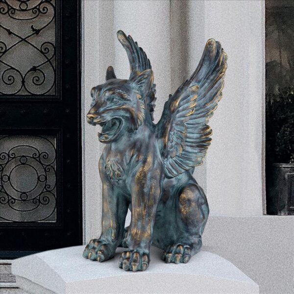 Design Toscano LY721137 10 1/2 Inch Caesar S Griffin Winged Lion Statue