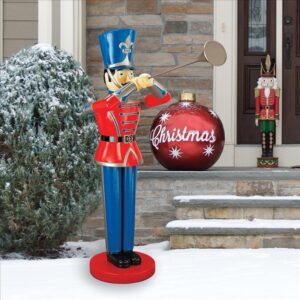 Design Toscano NE140007 Large Trumpeting Soldier Statue