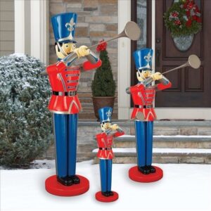 Design Toscano NE140009 31 Inch Medium Trumpeting Soldier Statue