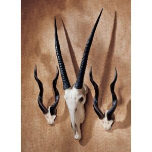 Design Toscano NG99321 8 Inch Kudu and 1 Gemsbok Trophies, Set of 2