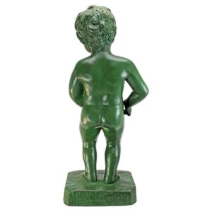 Design Toscano PK899 7 1/2 Inch Peeing Boy of Brussels Statue - Bronze